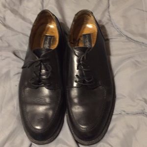 Kenneth Cole men’s shoes